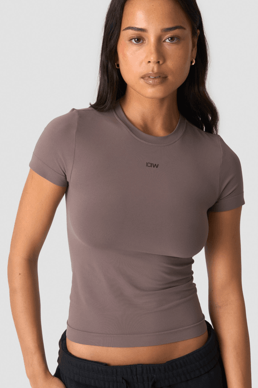 Essence Seamless Tee
