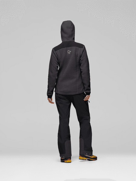 Hovedbilde trollveggen warm3 Zip Hood W's