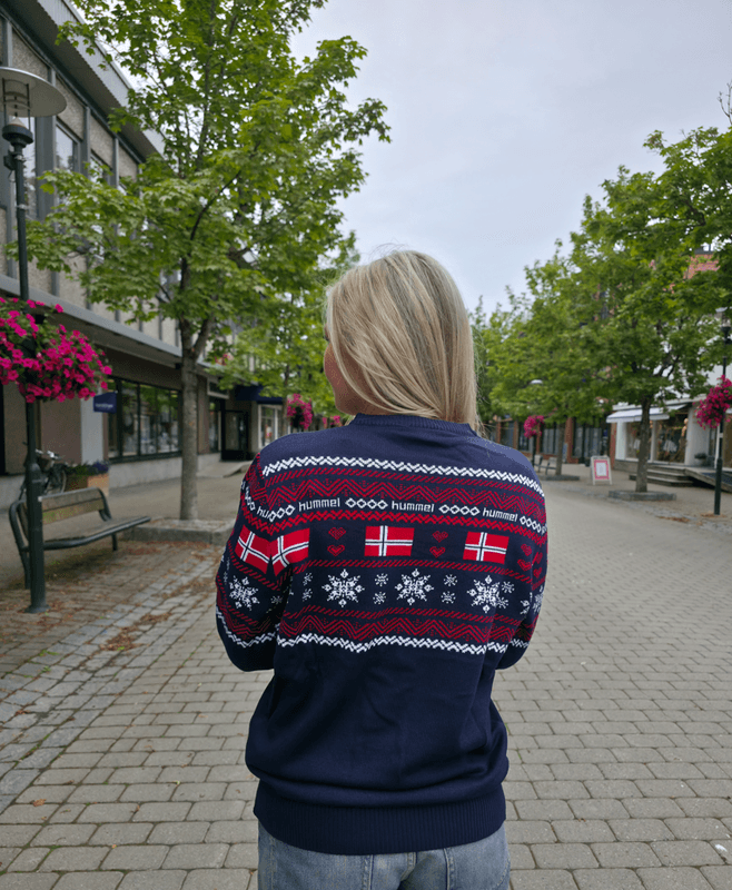 NOR FAN SWEATER