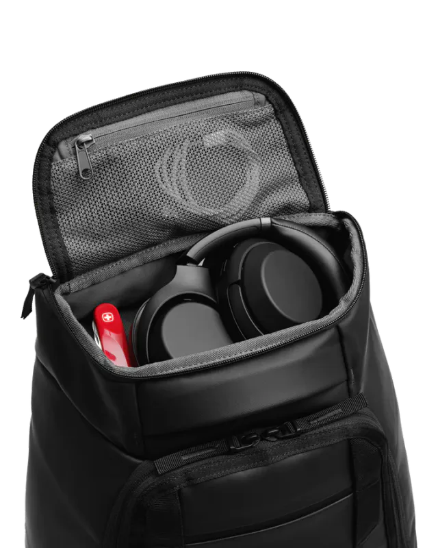 Hugger Backpack 30L