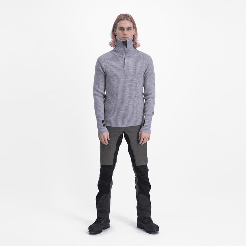 Rav sweater w/zip